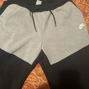 Nike Tech Joggers 2xl Black / Dark Heather Gray 🔥🔥🔥